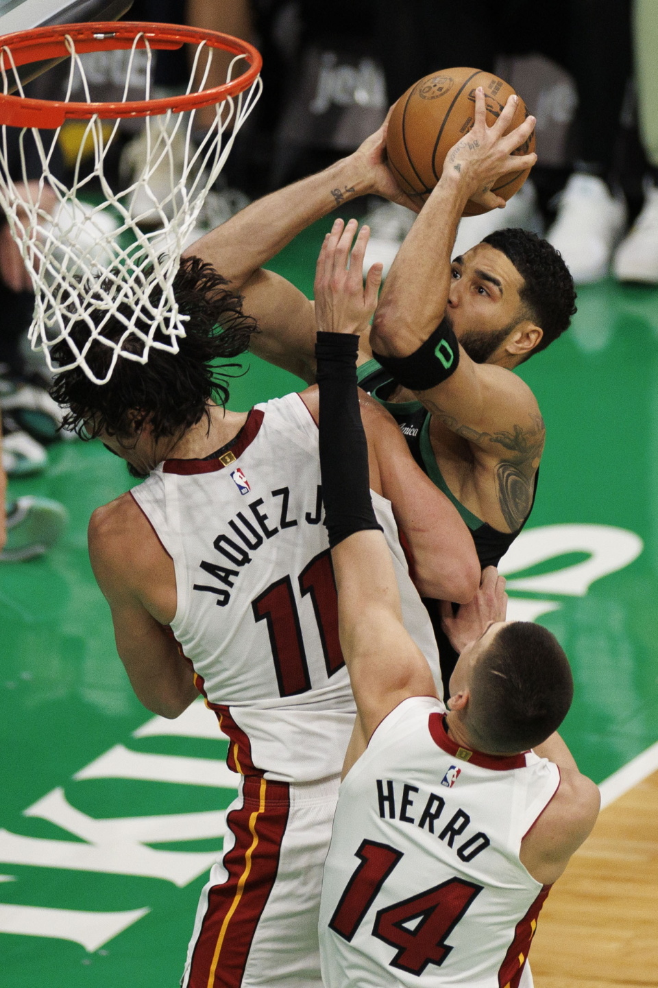 天博体育波士顿凯尔特人迎英超关键赛，清晨内部沟通，管理层满意，团队化学反应显著的简单介绍